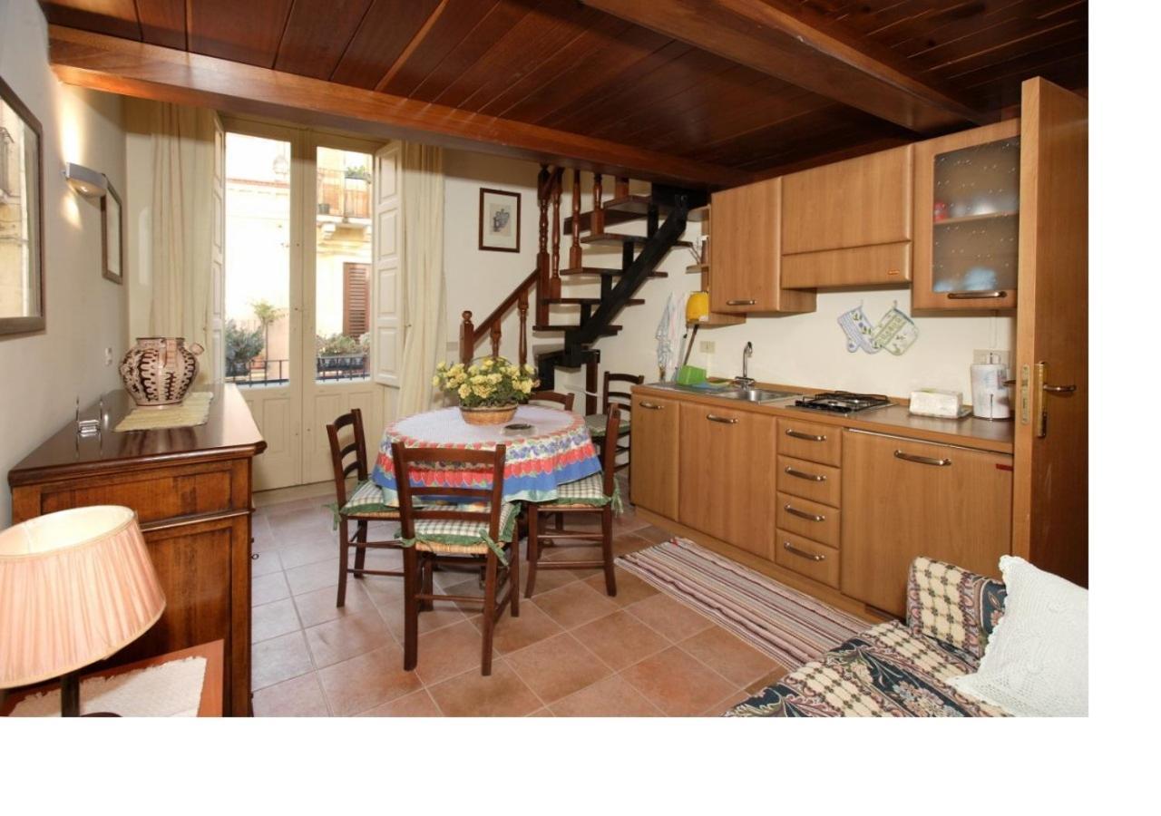 Apartment Central 4 Taormina Esterno foto